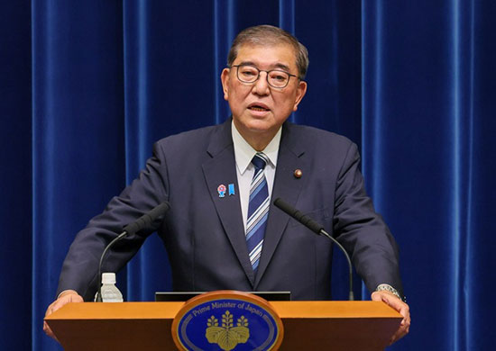 石破茂首相がようやく辞任