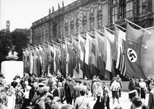 Hakenkreuz Flag（ハーケンクロイツ旗）하켄 크로이츠 국기