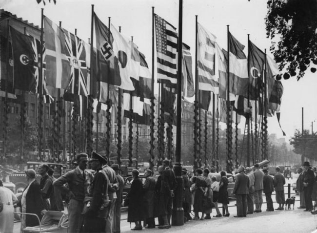 Hakenkreuz Flag（ハーケンクロイツ旗）하켄 크로이츠 국기