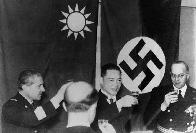 Hakenkreuz Flag（ハーケンクロイツ旗）하켄 크로이츠 국기