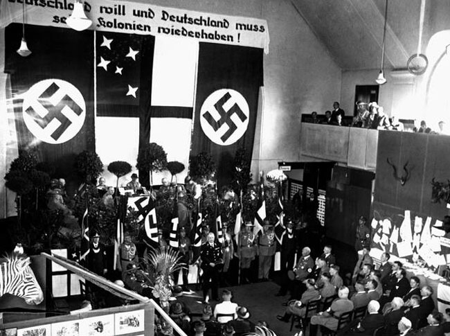 Hakenkreuz Flag（ハーケンクロイツ旗）하켄 크로이츠 국기